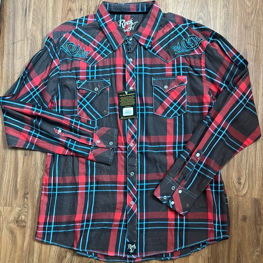 Wrangler Red and Black Casual Button Down Shirt